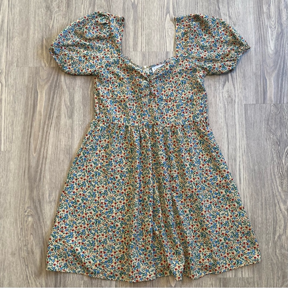 Floral Puff Sleeve Dress